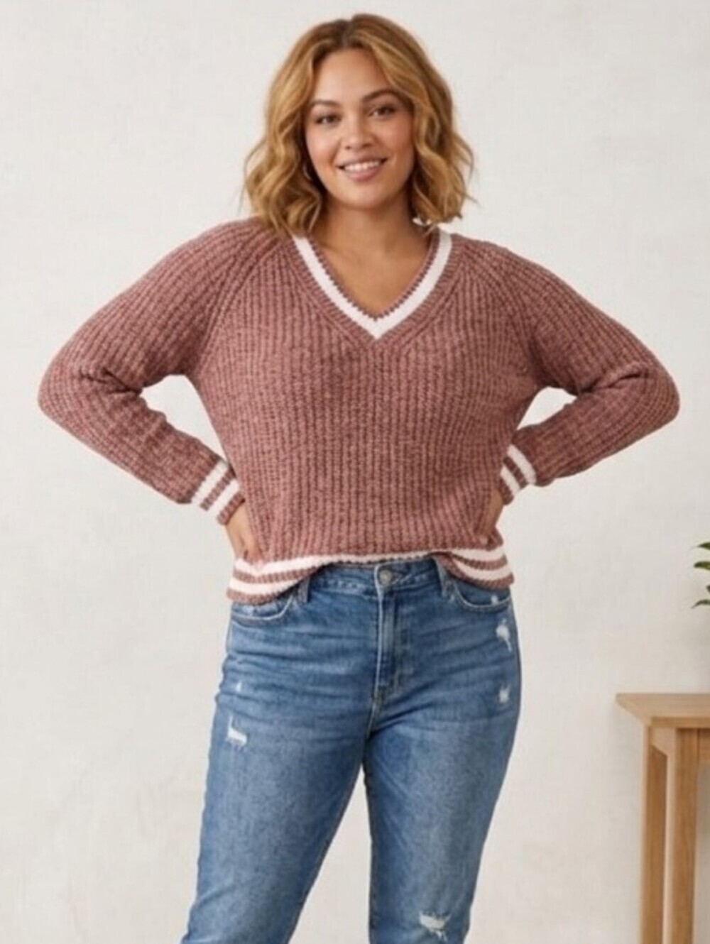 Love tree v Neck Cable Knit sweater Sz Large Pink/white